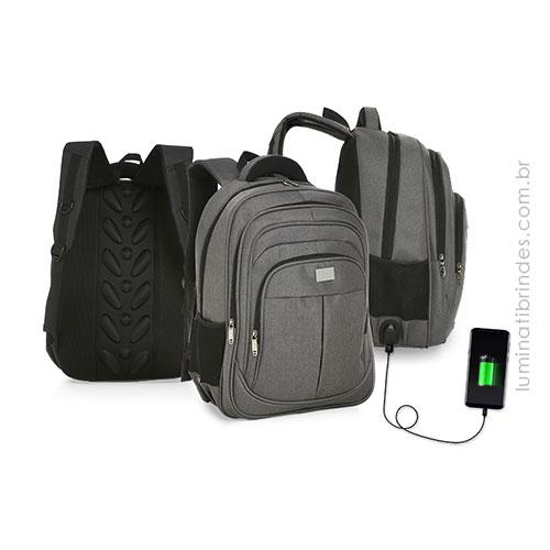 Mochila Executiva Com USB Para Brinde